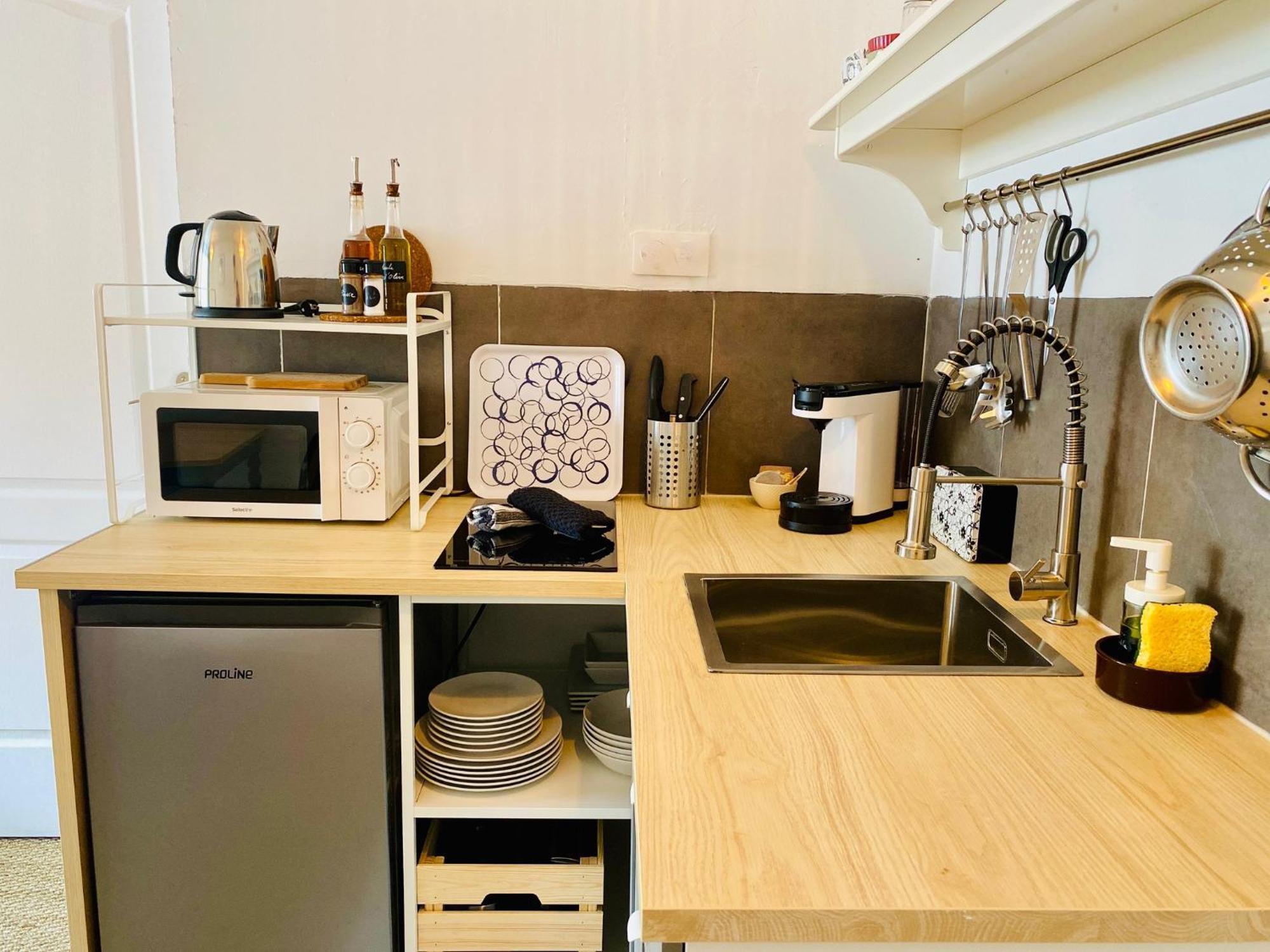 Superbe T2 Cote Gare Parking Clim Wifi Terrasse ! Apartment Sete Bagian luar foto