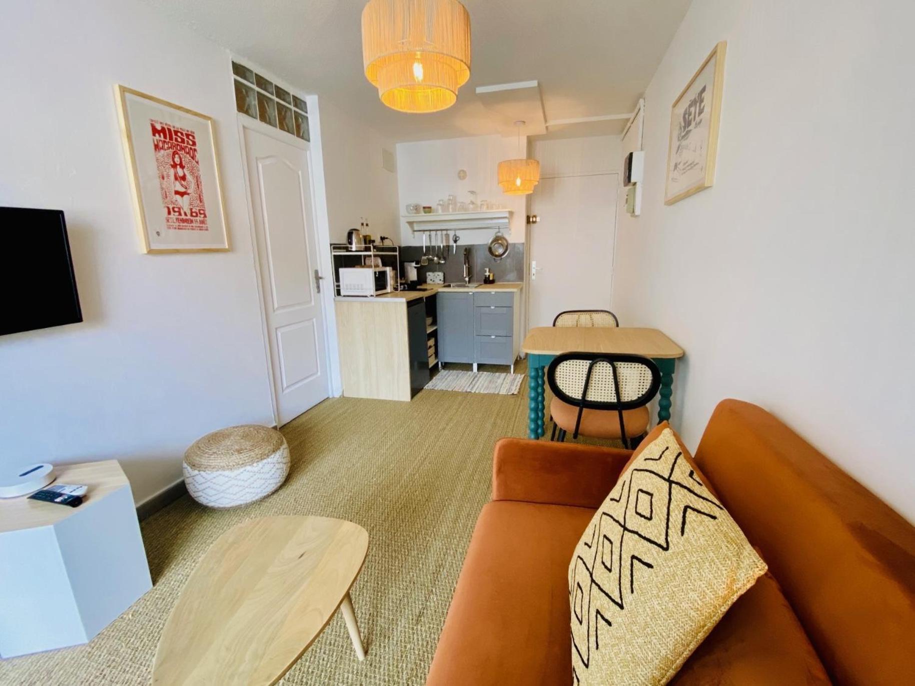 Superbe T2 Cote Gare Parking Clim Wifi Terrasse ! Apartment Sete Bagian luar foto